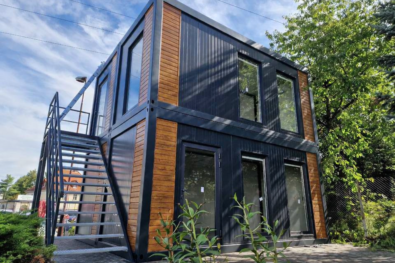 RESIDENTIAL / OFFICE CONTAINERS – MODULAR SYSTEMS