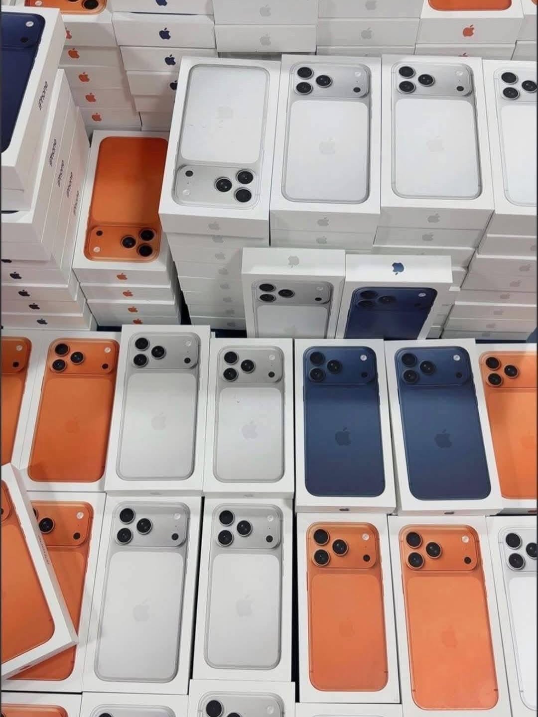 www.wholesaletechz.com new Apple iPhone, Samsung, Drones, Graphic cards, Sony PS5