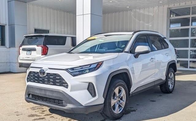 Selling My 2023 Toyota Rav4 Xle Awd